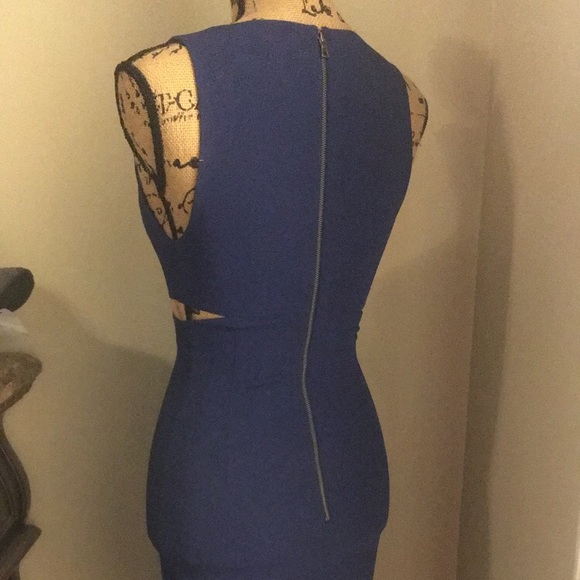 Alice and Olivia Riki Cutout Sheath Dress 0
